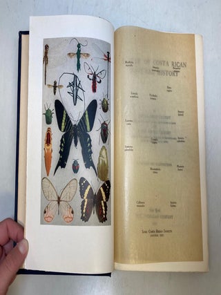 A Year of Costa Rican Natural History