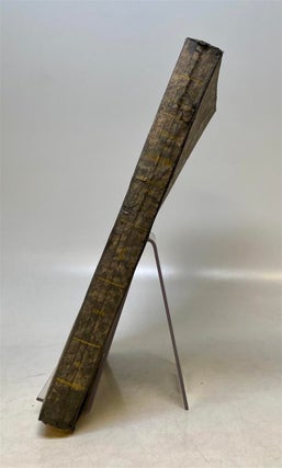 Dictionnaire des Poincons de Maitres-Orfevres Francais du XIVe Siecle a 1838.