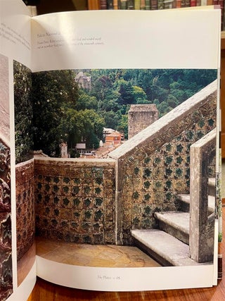 Portuguese Decorative Tiles: Azuelejos