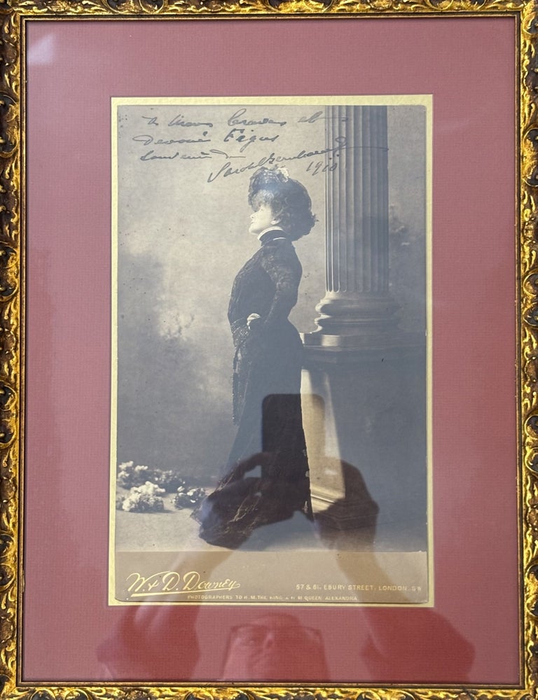 Item #331732 Signed Photograph. Sarah BERNHARDT.