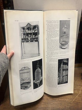 The Dictionary of English Furniture. From the Middle Ages to the Late Georgian Period.