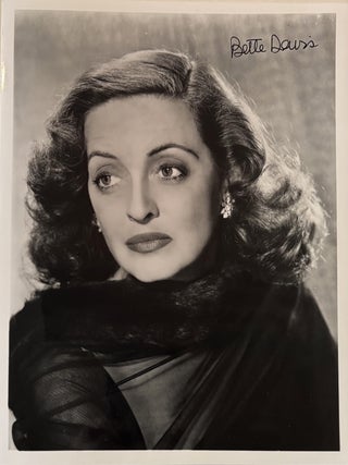 Item #335640 Signed Photograph. Bette DAVIS